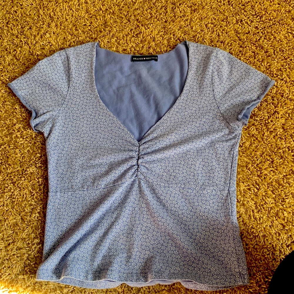 Blue crop floral top.